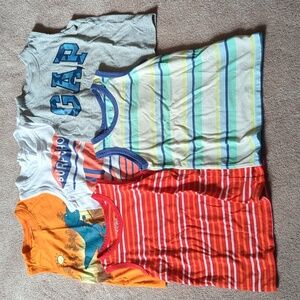 Toddler sleeveless shirt bundle size 2T (Count of 5)